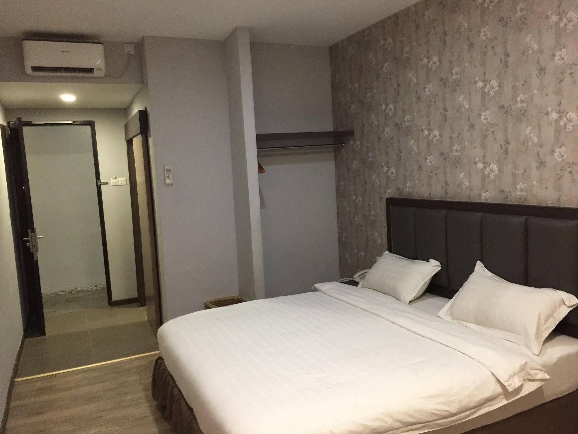 Eatern Hotel Batam Εξωτερικό φωτογραφία